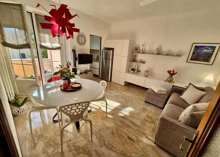 Apartment Faggi & Quiet Mandello del Lario